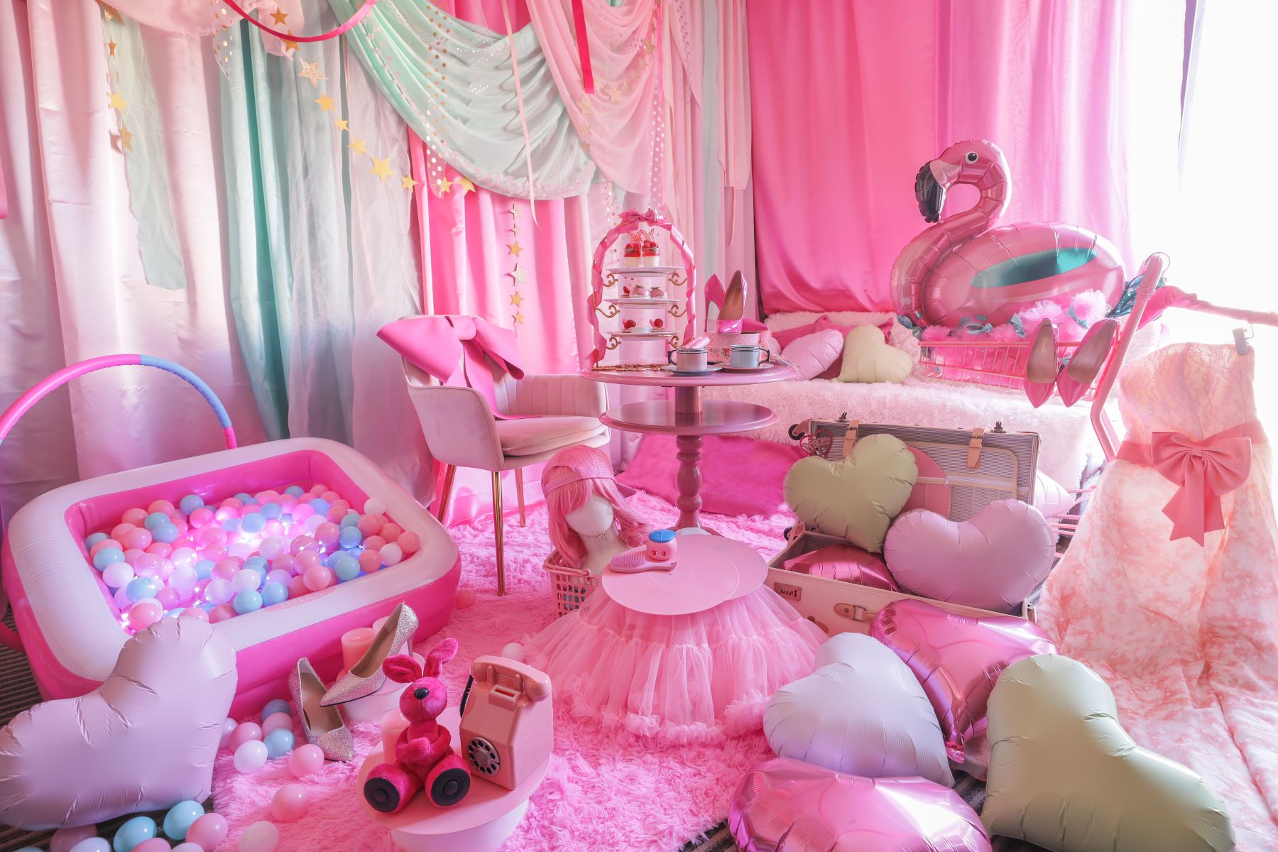 VõRZvg[IFőDȃJ[Ɉ͂܂ĉ߂IzIȑ吹r[[m uItfs My ColorI`Pinky Pink Room`v̔