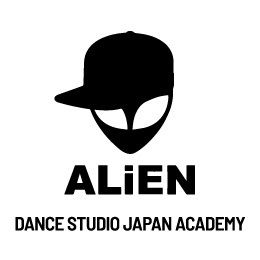 NiziUETWICEȂK-POPAChɐUtsĂ؍̐lC_XAJf~[gALiENh{㗤I{؍̑lCutɂ銮SICbX@ALiEN DANCE STUDIO JAPAN ACADEMYghWI400Јȏ゠؍v_NVXJEgEK-POPAChfr[̃`XI