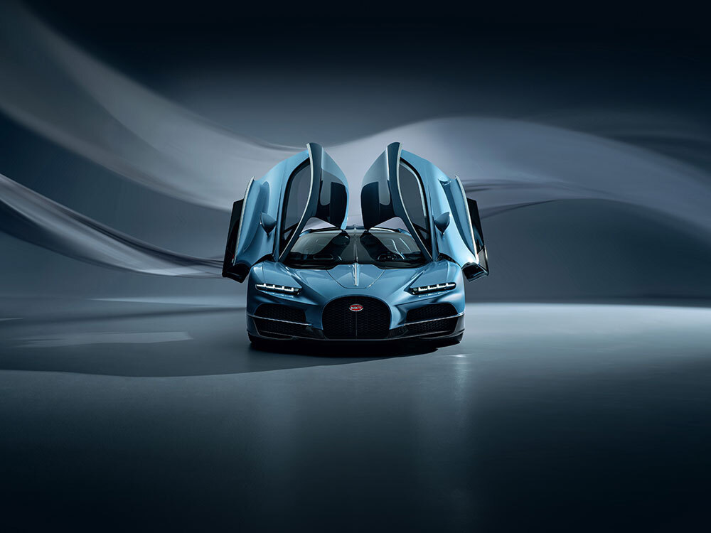 SKY GROUP nCp[J[uhuuKbeB (BUGATTI TOKYO)vE250萶YuV16GWBUGATTI TOURBILLONv\̔Jn