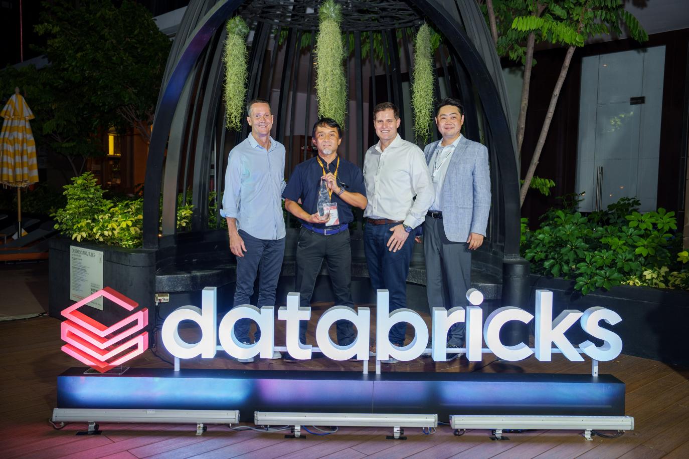 f[^ubNXAPJ Databricks Partner Award 2024ɂāuInnovation Partner of the Year 2024 for Japanv