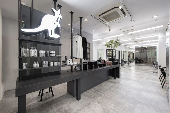 KANGOL SALONhXړ]AuKANGOL SALON TOKYO CENTRALvɃj[AI[vƐVKoX̂m点I@WɕxRsɐVKX܃I[vI