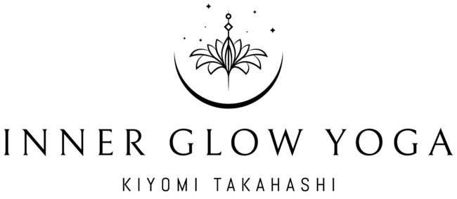 čT[Xɋ_uݎINNER GLOW YOGA SCHOOLICɂăKCXgN^[wҗ{R[XRTY200J