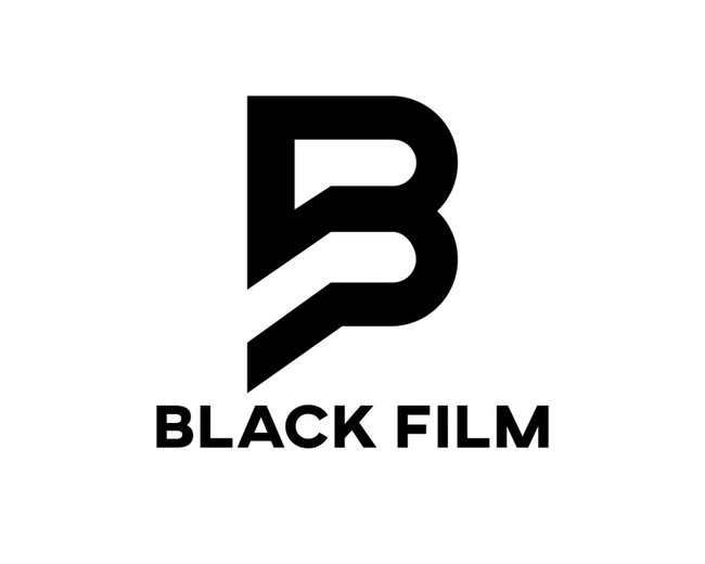 `lo^Ґ158lAlCYouTuberꂢ[܂˂Ƃu2021NɗsTikTokh[ṽ~[WbNrfIJIBLACK FILM̃fXF|