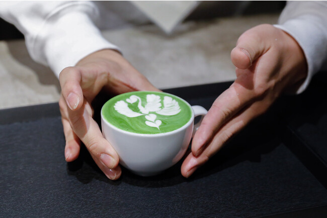 {ŗB̖eA[guJapan Matcha Latte Art Competition 2022v 106i؁jhŊJÁI