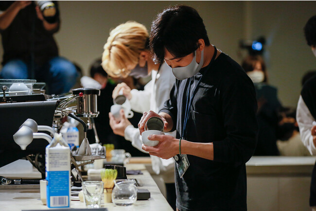 {ŗB̖eA[guJapan Matcha Latte Art Competition 2022v 106i؁jhŊJÁI