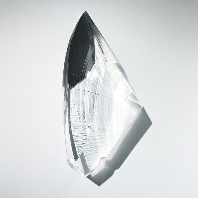 "光の結晶化"をテーマにした展覧会『Takahiro Matsuo “Light Crystallized”』開催。世界的に希少な“クオーツ（石英）ガラス”と光を使用した大型作品を初公開