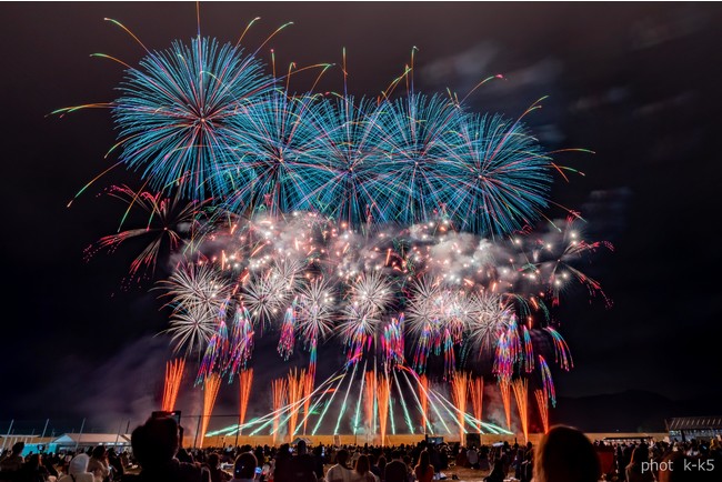 ԉ΂ƉỹVNŐEŖIwOԉΑ2022 - SANRIKU Fireworks Festival -x`Pbg̔JnI