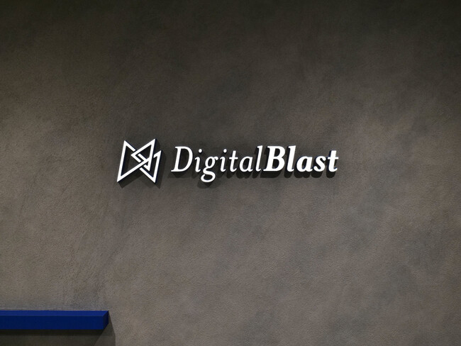 DigitalBlastAc_c_ےɖ{Ђړ]