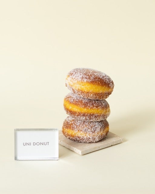 2024N515AlxCNH[^[ɊԌ́uUNI DONUTS lxCNH[^[vI[v