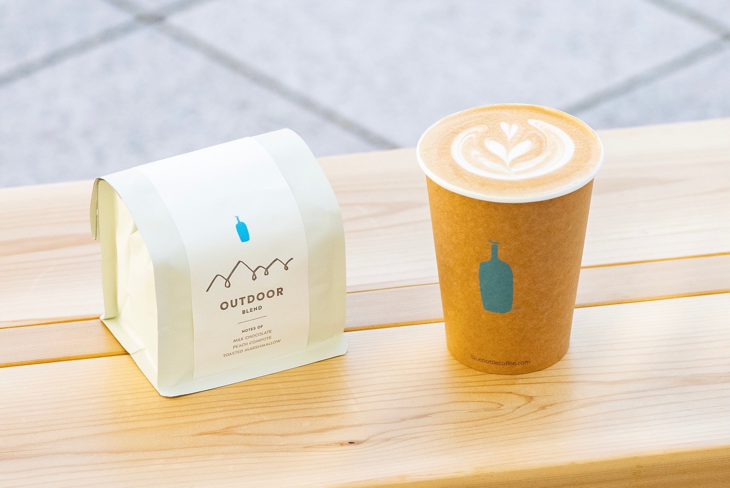 BLUE BOTTLE COFFEE TRUCK IN NOZAWA