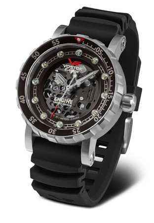 VOSTOK EUROPE({Xg[N[bp)̃XPgfhENGINEhaIŋ̊Oɕ܂ꂽgXPgEHb`I