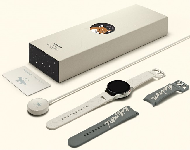 uGalaxy Watch4 Maison Kitsune Editionv uGalaxy Buds2 Maison Kitsune EditionvI