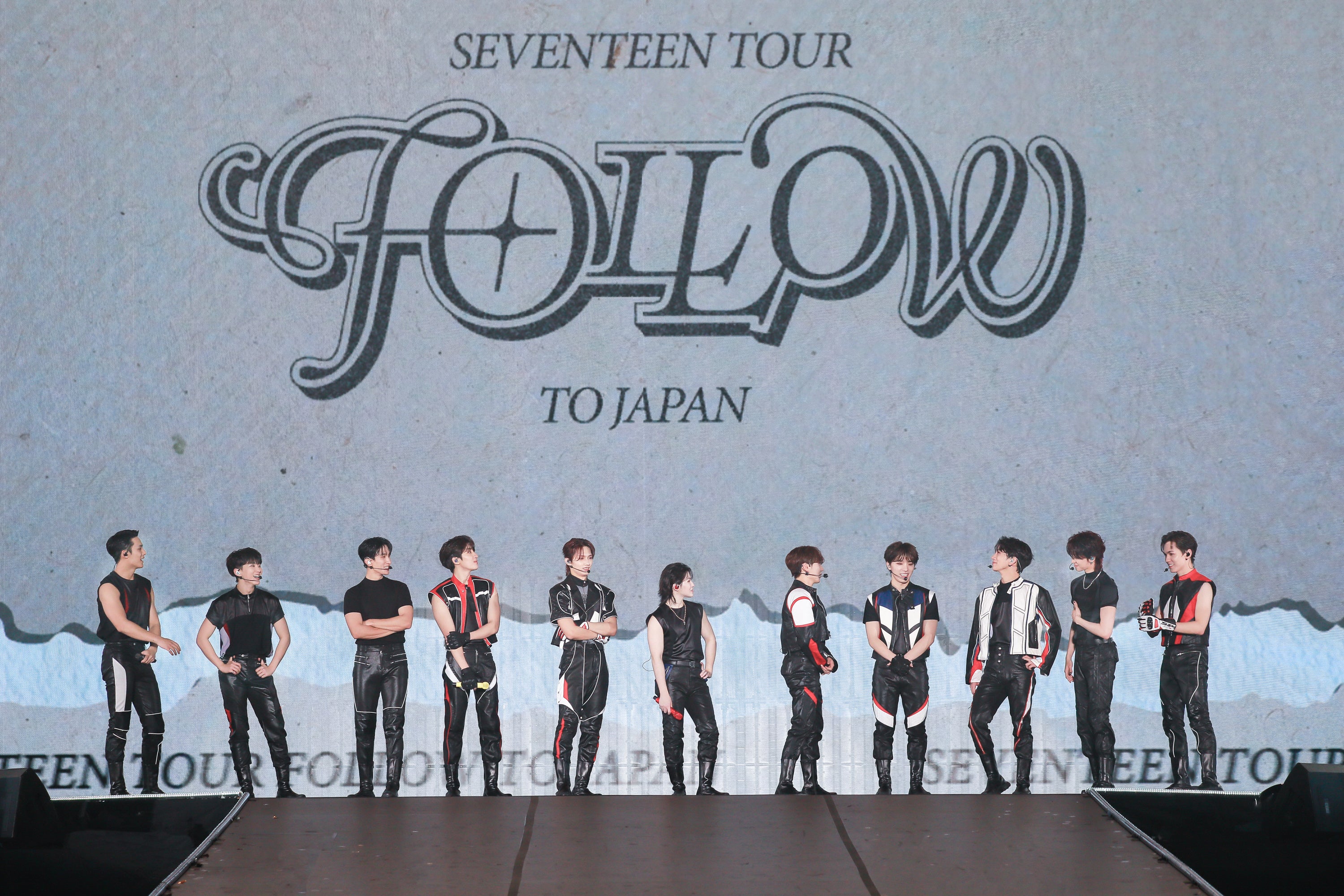 SEVENTEEN fr[őK͂̃h[cA[wSEVENTEEN TOUR 'FOLLOW' TO JAPANxt@Ci1216(y)E17()PayPayh[ɂĊJ