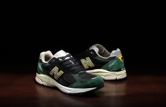 New Balance 990V[Y3eu990 V3vO[ŃJWAɍʂV[YiȐVuM990CP3voB