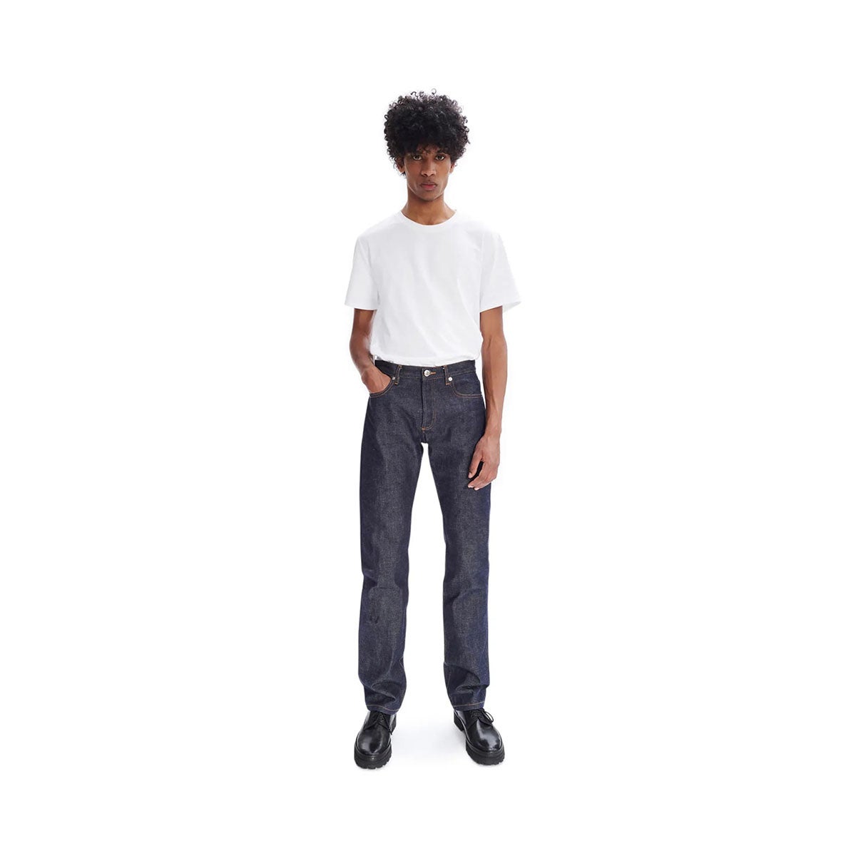 A.P.C.uh̑㖼łfjɃtH[JX"A.P.C. DENIM"CxgA 2024N328()A.P.C.eVbvɂĊJÁB