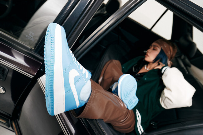 40N}NIKE AIR FORCE 1AUniversity Blue܂Ƃf11/5(SAT)IEI_T[RIEHATApLOOKJB