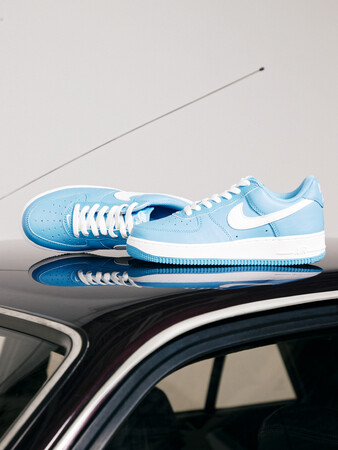 40N}NIKE AIR FORCE 1AUniversity Blue܂Ƃf11/5(SAT)IEI_T[RIEHATApLOOKJB