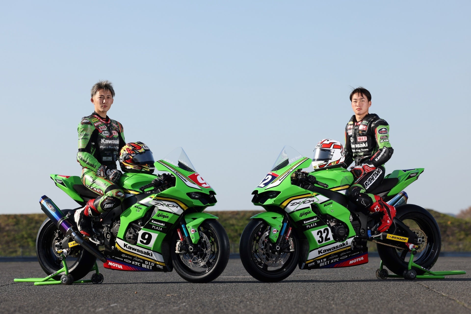 Kawasaki Plaza Racing Team ~ ɓƂ̃X|T[_