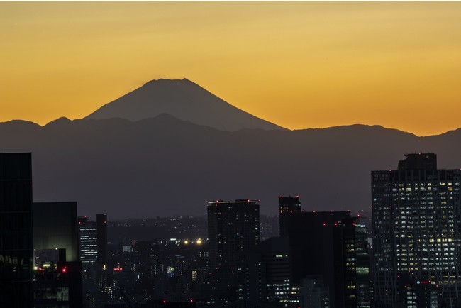 y The Okura Tokyo zpłȂo[̑v̔Jn Okura Precious Experience